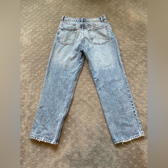 Zara Medium Wash Straight Leg Jeans Size 6 - Picture 3 of 4